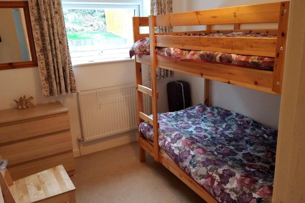 Welsh Holiday Home Sleeps 5 Close To Beaches & Mountains Nantlle Exterior photo